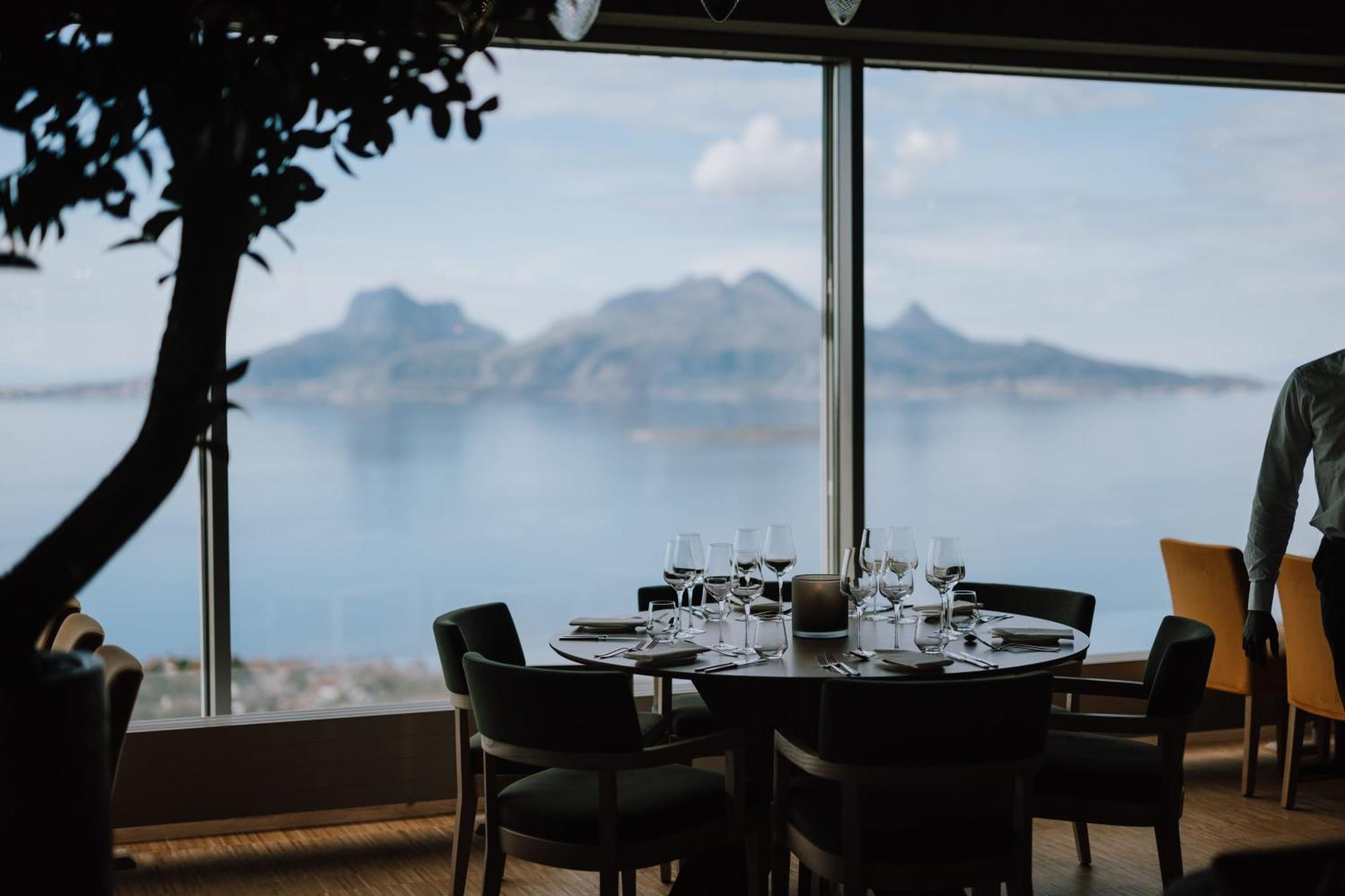 Wood Hotel Bodø Zewnętrze zdjęcie